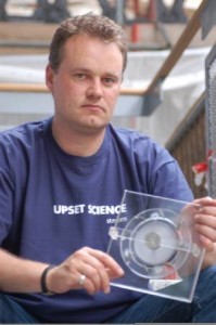 sean mccarthy and orbo demo model 300 199x300 Steorn's Free Energy Machine to Be Tested One More Time This Year