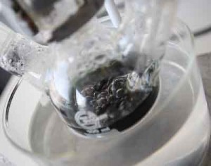 Liquid cathode fuel cell 300x236 Boosting Power Output of Fuel Cell Systems Using Flowcath Technology