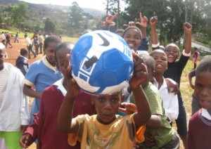 soocer DgxFw 5638 300x212 SOccket   A Soccer Ball That Generates and Stores Renewable Energy