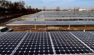 solar power plant SaAKU 24429 300x175 Saudi Arabia Builds $150 Million Solar Power Plant and Green City