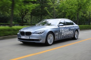 20100905000244 0 300x199 BMW Unveils Two New Hybrid Electric Cars and has Green Plans for the Future