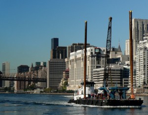 New York tidal energy 300x234 New York City’s East River to See Energy Turbines In Its Waters In a Year