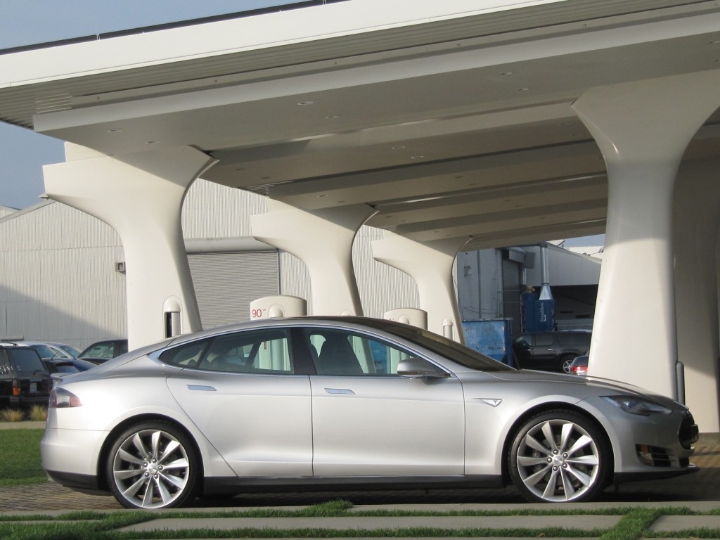Tesla Model S Owner of Tesla Model S Takes Another Electrical Coast to Coast Trip