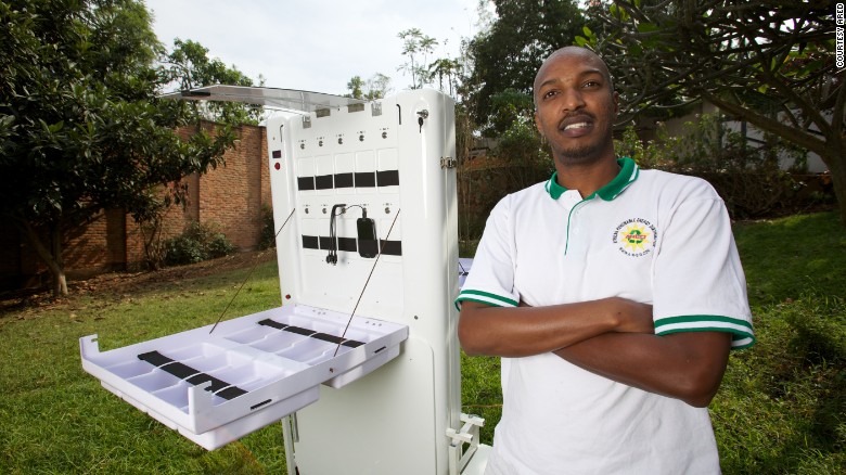 Mobile Solar-Powered Station Charges Phones in Rwanda - The Green